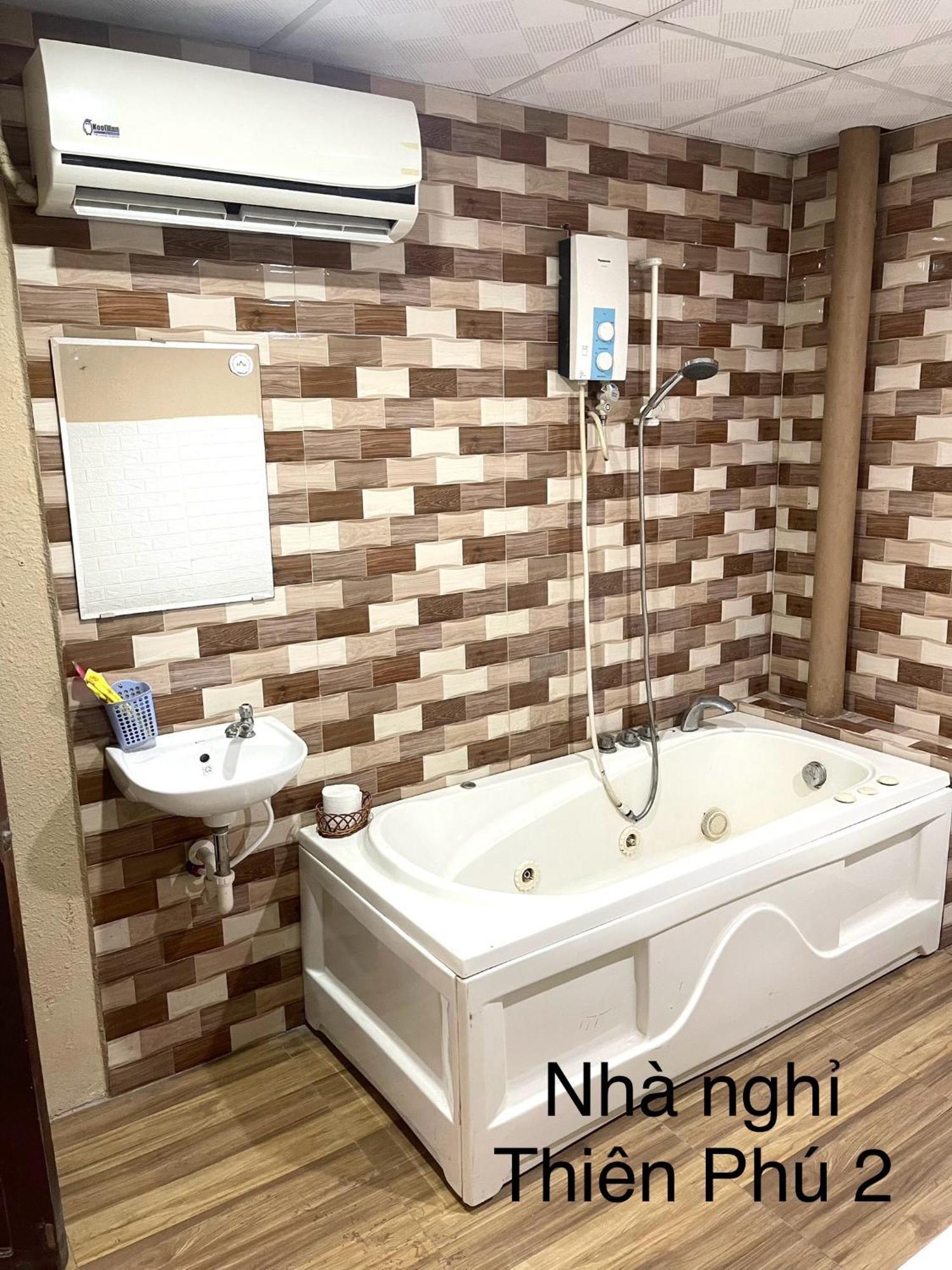 Nha Nghi Thien Phu 2 Hotel Cai Rang Exterior photo